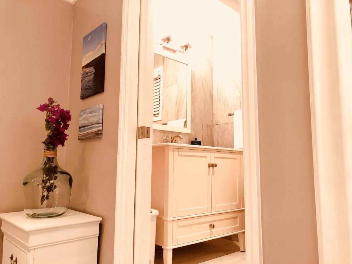 Elegant Marble Suite #6 Nassau Luaran gambar